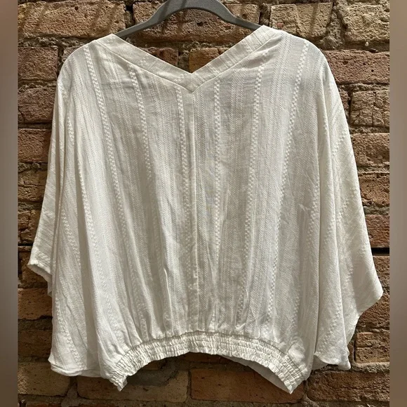 Bohme Top / Size Small / Color White - Picture 2 of 2
